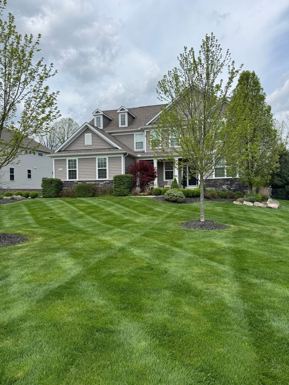 Gallery photos for Expert Lawn Care Transformations in Ohio: Image #5
