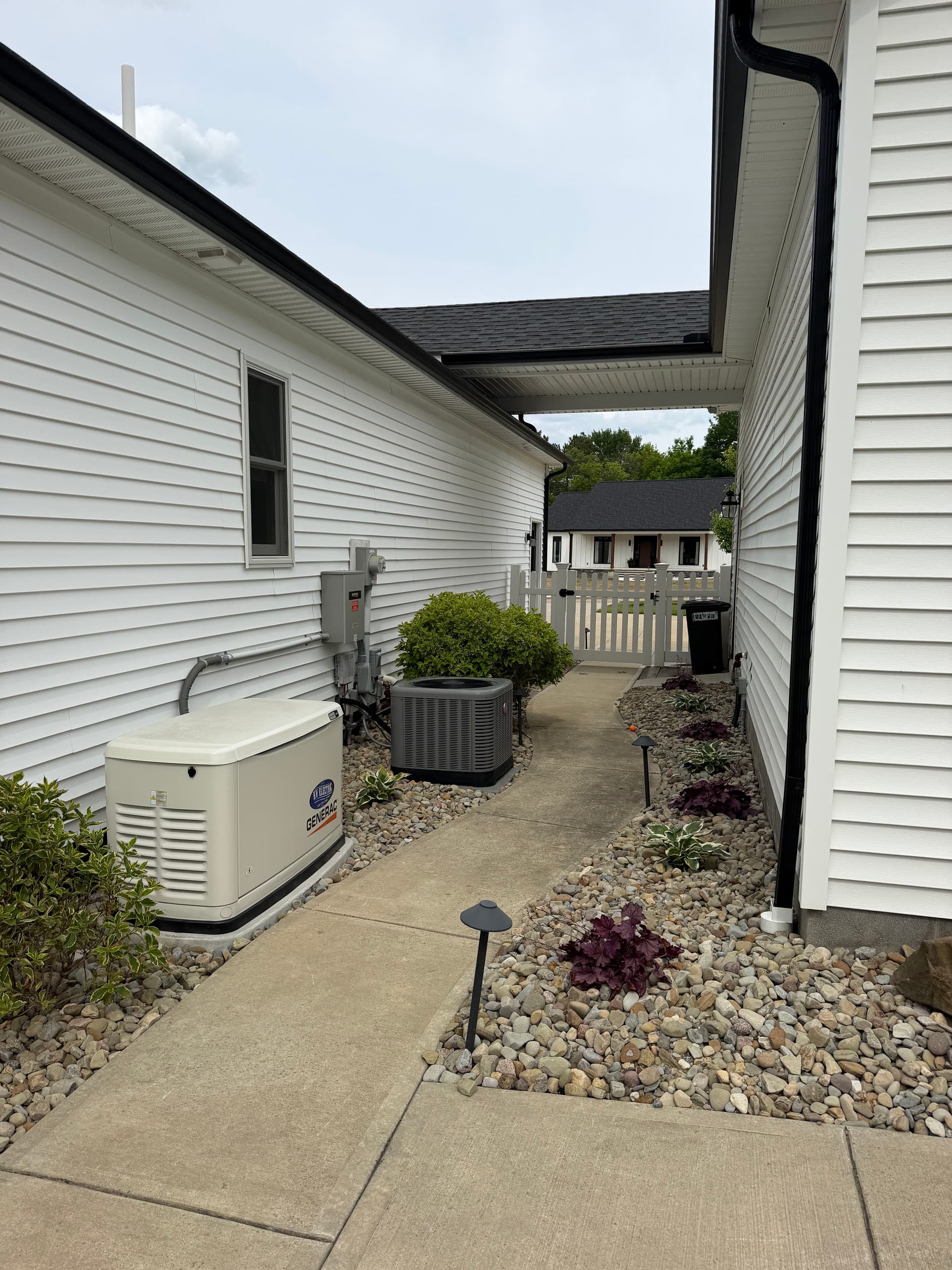 Gallery photos for Rock Install and Planting Beds Done Right in Garrettsville: Image #3