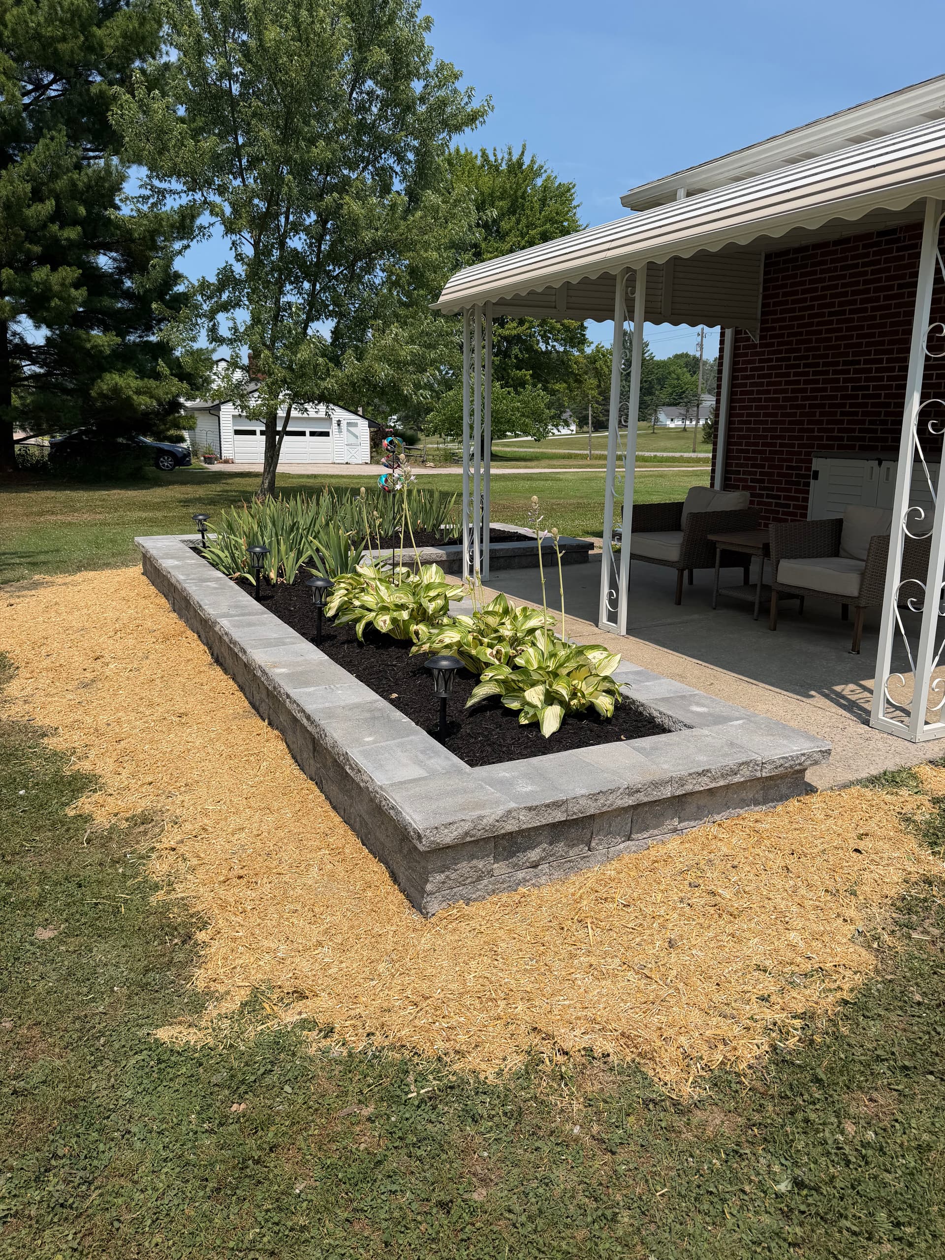 Gallery photos for Raised Flower Bed Retaining Walls That Keep Everything in Place: Image #1